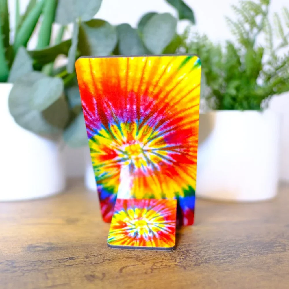 Handmade Cellphone Stand/Dock, Tie Dye, iphone, samsung, android, gift